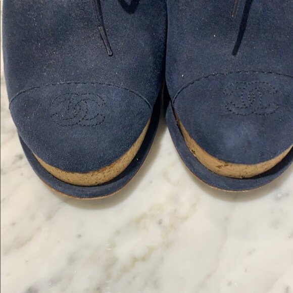 36.5 Chanel Suede Cork Lace Up Booties - Picture 2 of 6